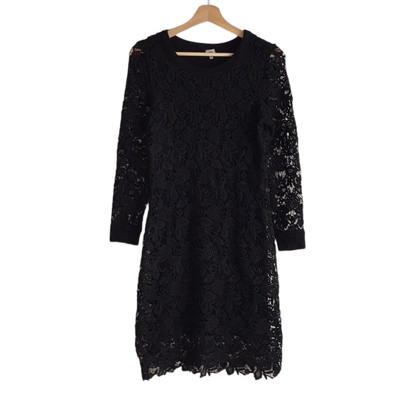 Aritzia Dresses & Skirts - Aritzia Wilfred Wilson Lace Black Dress, size S